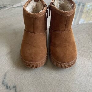 Cat & Jack Tan Kids Boots